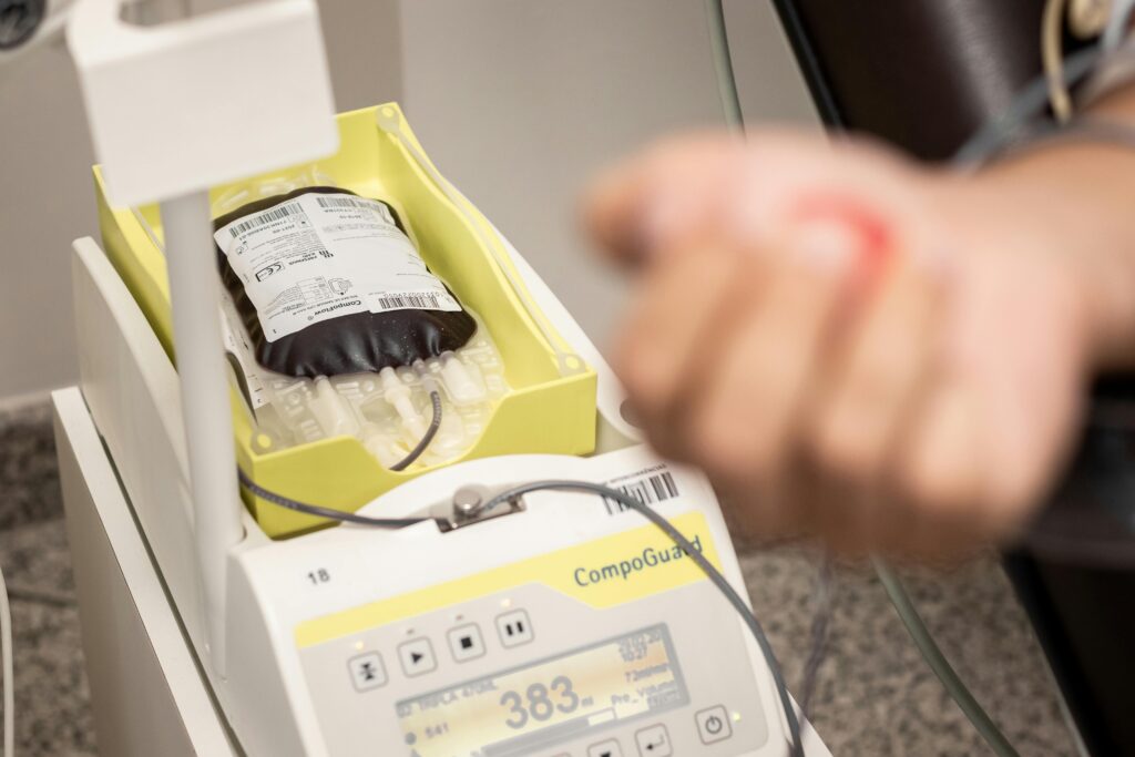 Effectiveness of Clinical Decision Support in Controlling Inappropriate Red Blood Cell and Platelet Transfusions, Speciality Specific Responses and Behavioural Change